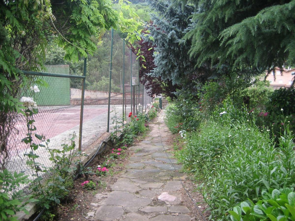 Casa De Julio Marroquin Villa Pradoluengo Luaran gambar
