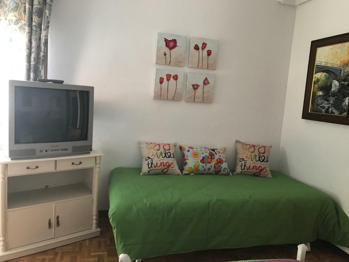 Casa De Julio Marroquin Villa Pradoluengo Luaran gambar